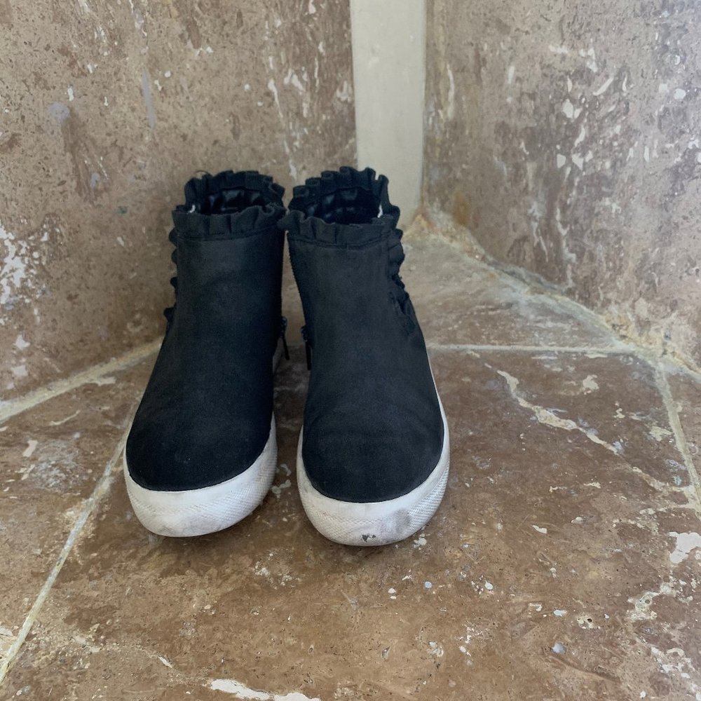 Wonder nation brand toddlers boots